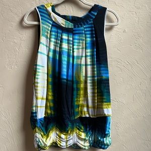 Sleeveless Multi color shirt